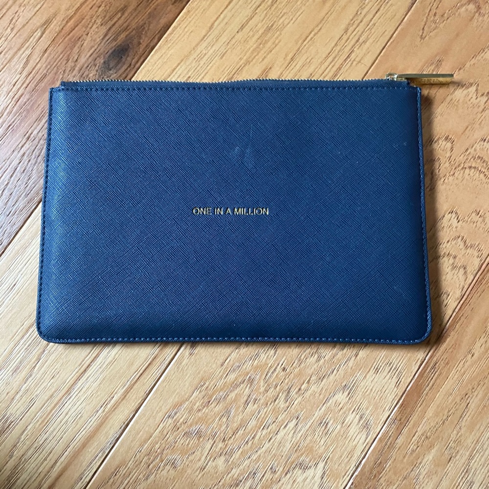 Cosmetic  bag